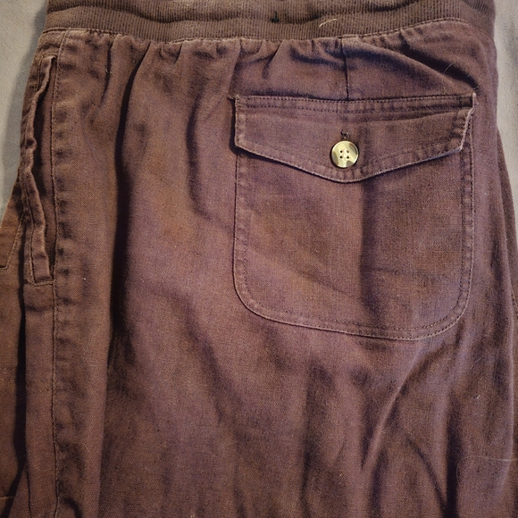 Lane Bryant Women's Dark Brown Capris - Picture 4 of 6
